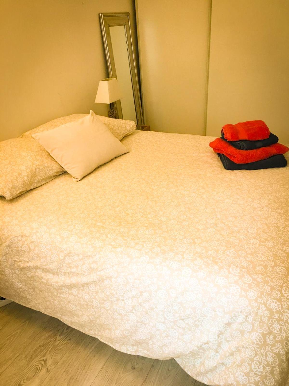Double Room With Balcony Paryż Zewnętrze zdjęcie